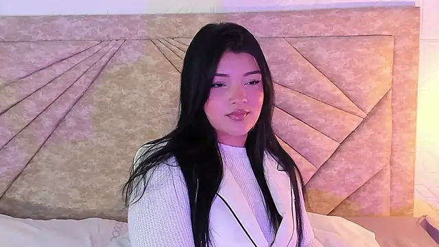 EmmaBlossom online show from February 1, 2026, 12:37 pm