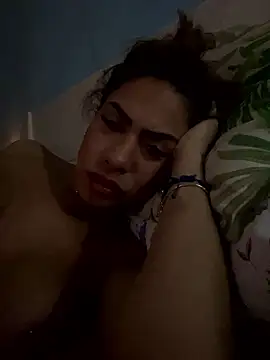 Snapshot of Naomi24herr chatting on January 12, 2026, 2:06 am Naomi24herr online show from January 12, 2026, 2:06 am