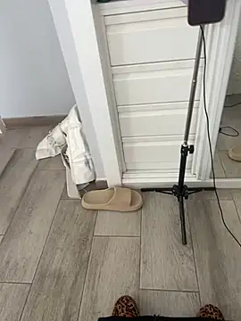 Snapshot of Naomi24herr chatting on February 14, 2026, 4:04 pm Naomi24herr online show from February 14, 2026, 4:04 pm