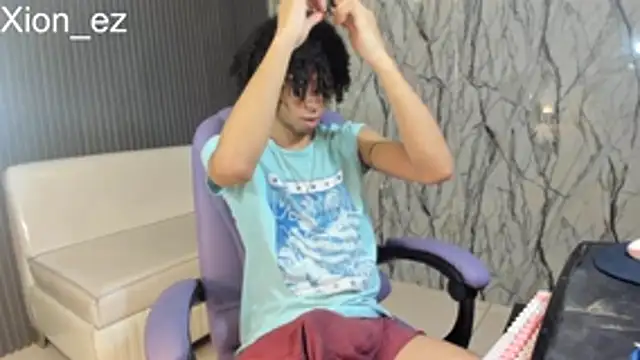 Snapshot of xion_ez chatting on June 14, 2026, 7:38 pm xion ez online show from June 14, 2026, 7:38 pm