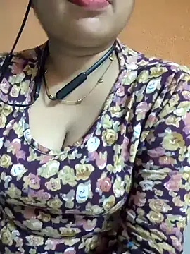 Snapshot of miss_kheyali chatting on October 9, 2025, 7:12 pm miss kheyali online show from October 9, 2025, 7:12 pm