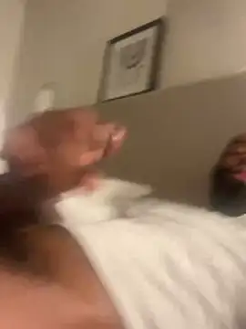 Snapshot of vaultclub chatting on December 15, 2025, 12:09 pm vaultclub online show from December 15, 2025, 12:09 pm