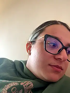 katiaa lovv online show from January 8, 2026, 1:35 pm