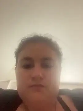 Snapshot of BuzzBunni69 chatting on October 26, 2025, 4:51 am BuzzBunni69 online show from October 26, 2025, 4:51 am