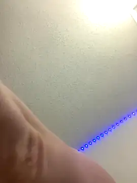 BuzzBunni69 online show from November 26, 2025, 12:44 am