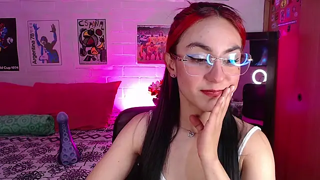 Snapshot of Amy66 chatting on July 5, 2026, 7:26 am Amy66 online show from July 5, 2026, 7:26 am