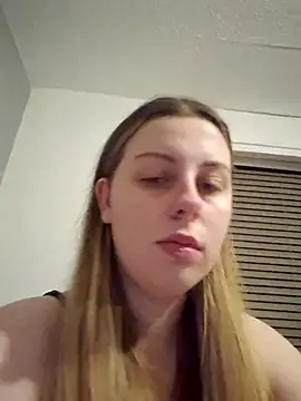 Brutal brunettexx online show from October 6, 2025, 9:45 pm
