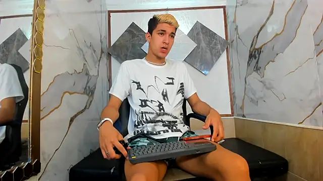 Stiben boy online show from October 7, 2025, 7:00 pm