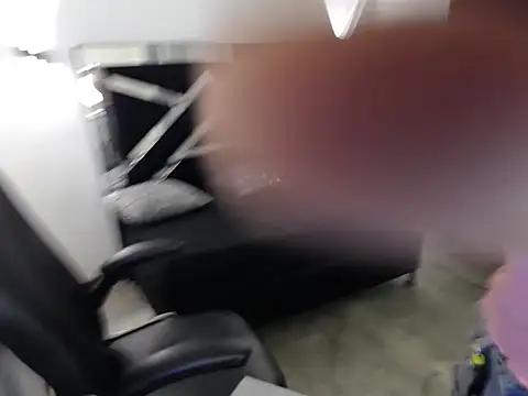 MarianaRojas  online show from March 3, 2026, 3:12 am