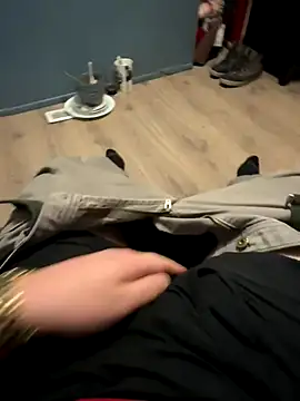 latenightguy online show from October 24, 2025, 3:25 am