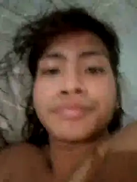 Snapshot of lulueraxxx chatting on October 11, 2025, 12:47 pm lulueraxxx online show from October 11, 2025, 12:47 pm