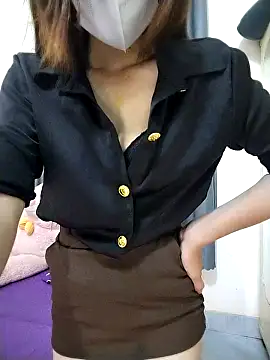 Snapshot of Quynhbabysexy chatting on November 12, 2025, 2:28 pm Quynhbabysexy online show from November 12, 2025, 2:28 pm