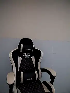 Quynhbabysexy online show from March 6, 2026, 8:11 am