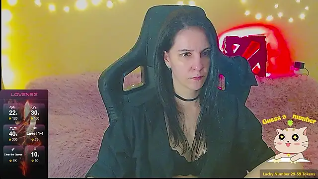 Irwi Tomboy online show from February 24, 2026, 4:16 pm