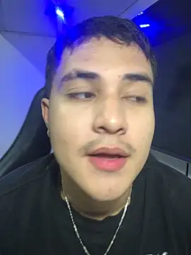 Snapshot of loki32men chatting on October 10, 2025, 3:38 am loki32men online show from October 10, 2025, 3:38 am