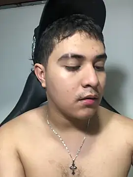 Snapshot of loki32men chatting on December 3, 2025, 4:20 am loki32men online show from December 3, 2025, 4:20 am