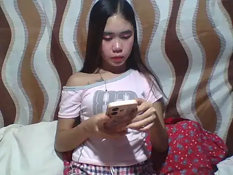 Snapshot of SweetPussie18x chatting on March 22, 2026, 1:09 am SweetPussie18x online show from March 22, 2026, 1:09 am