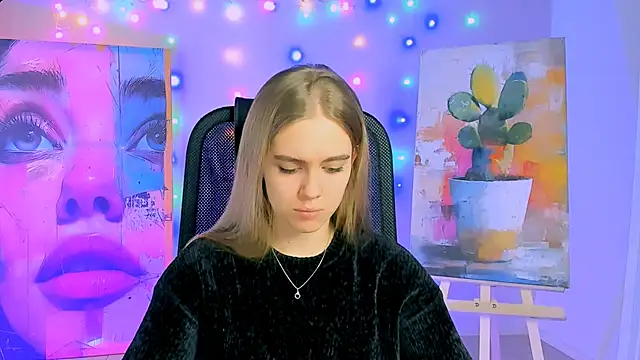 JuneWoods online show from February 24, 2026, 7:17 am