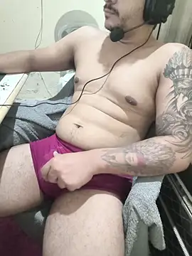 gtzmoreno online show from July 7, 2026, 11:09 pm