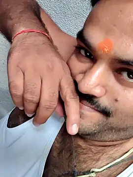 desiyouth94 online show from October 28, 2025, 8:07 am