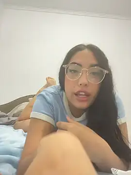 Snapshot of Lana18_lee1 chatting on November 17, 2025, 7:52 pm Lana18 lee1 online show from November 17, 2025, 7:52 pm