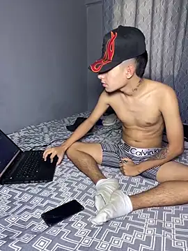 cristyan arias online show from September 28, 2025, 2:22 pm