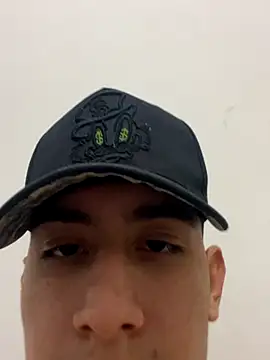 cristyan arias online show from September 29, 2025, 6:29 am