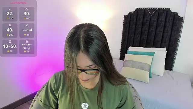 cherrylady 02 online show from February 21, 2026, 2:29 pm