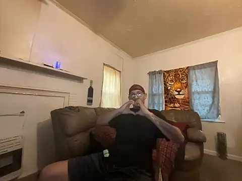 ThrowedWorldWide online show from February 21, 2026, 6:42 pm