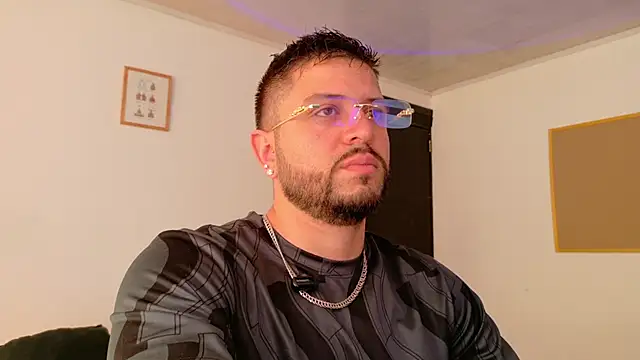 TomSloam online show from December 1, 2025, 3:06 pm