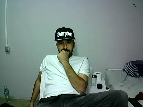 krerem online show from November 8, 2025, 2:06 pm