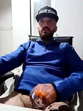 krerem online show from February 1, 2026, 9:46 pm