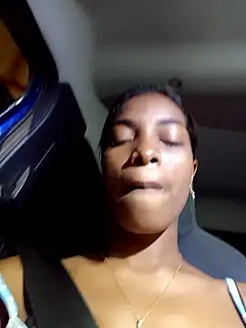 aliyah decker online show from October 22, 2025, 4:13 am