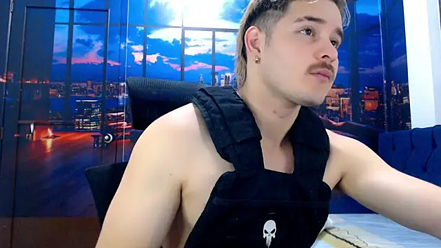 Snapshot of AlexPiersss chatting on October 11, 2025, 7:12 pm AlexPiersss online show from October 11, 2025, 7:12 pm