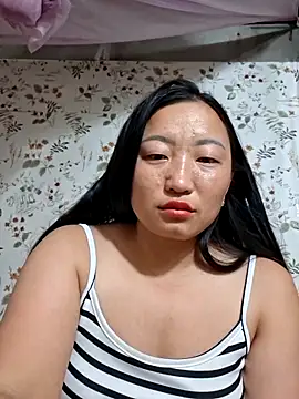 zhen-zo online show from May 23, 2026, 2:10 pm