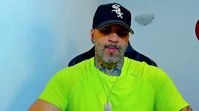 Snapshot of JoshRigby chatting on June 12, 2026, 7:13 pm JoshRigby online show from June 12, 2026, 7:13 pm