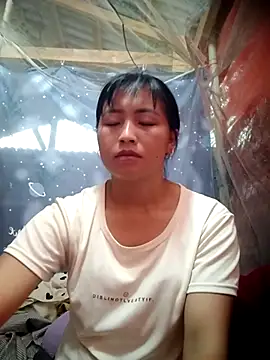 Snapshot of buddy-sexy chatting on September 29, 2025, 2:27 am buddy-sexy online show from September 29, 2025, 2:27 am