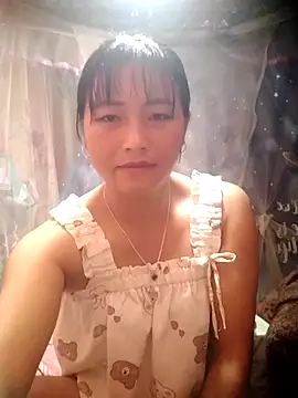 Snapshot of buddy-sexy chatting on October 25, 2025, 2:13 pm buddy-sexy online show from October 25, 2025, 2:13 pm