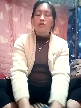 Snapshot of buddy-sexy chatting on December 21, 2025, 10:11 am buddy-sexy online show from December 21, 2025, 10:11 am