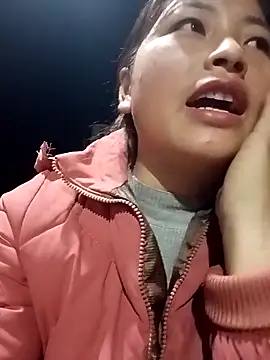 Snapshot of buddy-sexy chatting on February 3, 2026, 1:27 pm buddy-sexy online show from February 3, 2026, 1:27 pm