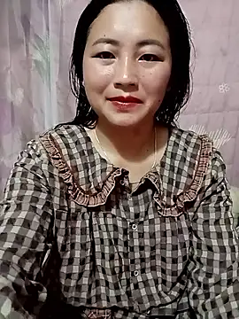 buddy-sexy online show from May 17, 2026, 1:40 pm