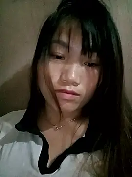 min-xinh online show from June 15, 2026, 10:23 pm