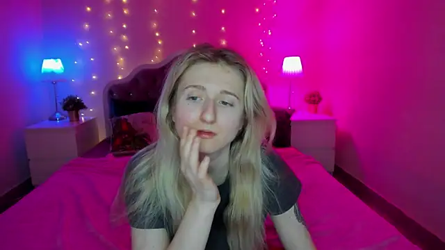 CamillaDreamer online show from January 16, 2026, 5:39 pm