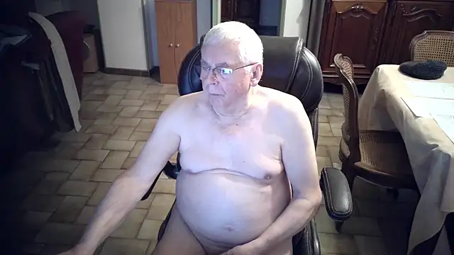 Snapshot of Alain633 chatting on January 9, 2026, 3:48 pm Alain633 online show from January 9, 2026, 3:48 pm