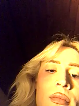 Snapshot of alexawinterrr chatting on November 4, 2025, 4:11 am alexawinterrr online show from November 4, 2025, 4:11 am