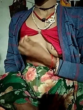 Snapshot of Lona2525 chatting on October 18, 2025, 6:41 pm Lona2525 online show from October 18, 2025, 6:41 pm