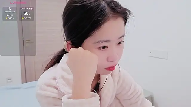 dudu-baby10 online show from December 17, 2025, 3:01 am