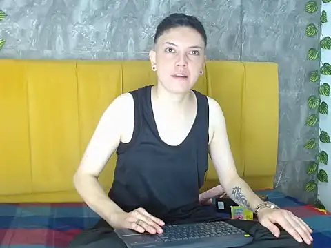 Snapshot of alexmadisoncm101 chatting on November 2, 2025, 3:20 am alexmadisoncm101 online show from November 2, 2025, 3:20 am