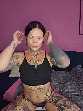 Peach420live online show from June 5, 2026, 8:42 am