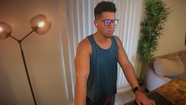 austinfxxx online show from October 10, 2025, 6:40 pm